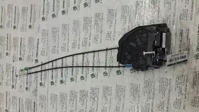 Peça sobressalente para automóvel em segunda mão fechadura da porta traseira esquerda por toyota auris live referências oem iam b2614