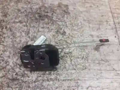 Second-hand car spare part front right door lock for opel meriva cosmo oem iam references 13154792