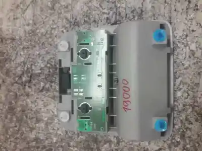 Second-hand car spare part interior light for toyota auris live oem iam references 8126002500af  2jm01103401