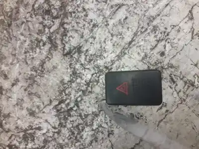 Second-hand car spare part hazard warning lights for toyota corolla (e12) 1.6 16v oem iam references 53173