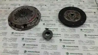 Second-hand car spare part clutch kit for toyota corolla (e12) 1.6 16v oem iam references 