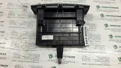 Second-hand car spare part central cup holder for alfa romeo 147 (190) 1.9 jtd 120 collezione oem iam references   