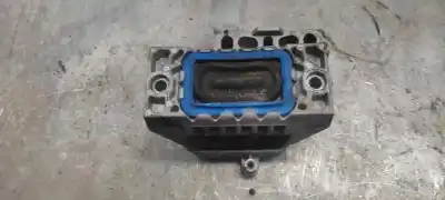 Second-hand car spare part engine support for seat leon (1p1) comfort limited oem iam references 1k0199262  