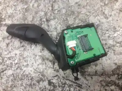 Pezzo di ricambio per auto di seconda mano comando pulito per ford focus turn. (cb8) titanium riferimenti oem iam av6t17a553ac  10 pins