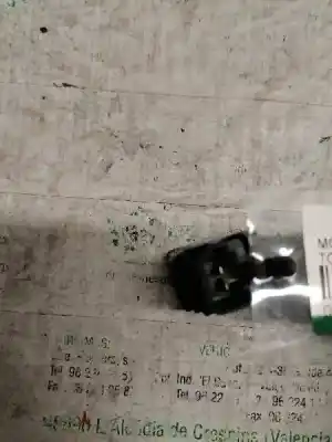 Second-hand car spare part electronic module for toyota auris live oem iam references 15d084 2 pins 