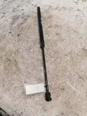 Pièce détachée automobile d'occasion vérin de hayon / coffre pour nissan micra (k12e) acenta références oem iam 90450ax60b