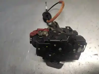 Peça sobressalente para automóvel em segunda mão fechadura da porta traseira esquerda por audi a4 berlina (8e) 2.5 v6 24v tdi cat (aym) referências oem iam 4b0839015d