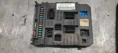 Автозапчасти б/у БЛОК РЕЛЕ/ПРЕДОХРАНИТЕЛЕЙ за CITROEN C3  ссылки OEM IAM 9664532580  