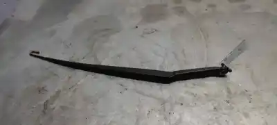 Piesă de schimb auto la mâna a doua brat ștergãtor fațã dreapta pentru bmw serie 3 compact (e46) 320td referințe oem iam 