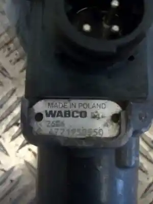 Second-hand car spare part additional air valve for iveco stralis (as) fsa t / fp lt 4x2 gran espacio oem iam references 4721950550  