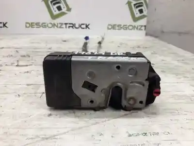 Peça sobressalente para automóvel em segunda mão fechadura da porta traseira direita por opel zafira a blue line referências oem iam 24414135