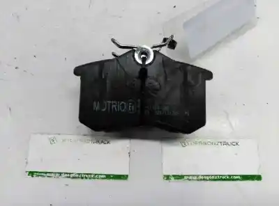 Second-hand car spare part brake pads for renault scenic (ja..) 1.9 dci authentique oem iam references 