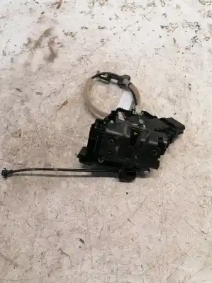 Tweedehands auto-onderdeel linker voordeur slot voor ford focus lim. (cb4) titanium oem iam-referenties 3m5ar21813et