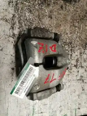 Peça sobressalente para automóvel em segunda mão pinça de travão dianteira esquerda por toyota auris active referências oem iam 