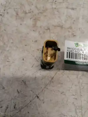 Second-hand car spare part right front power window switch for ford focus lim. (cb4) titanium oem iam references 6m2t14529da  6 pins