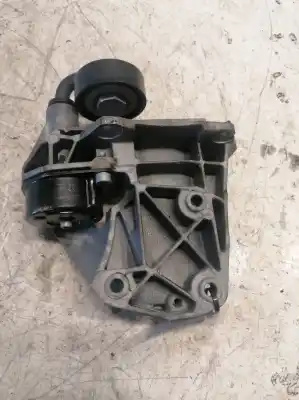 Second-hand car spare part alternator support for bmw serie 7 (e65/e66) 730d oem iam references 6455778670804  