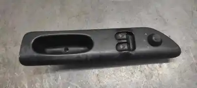 Second-hand car spare part left front power window switch for renault laguna (b56) 1.9 dti diesel cat oem iam references 7701699597