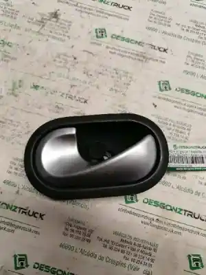Pezzo di ricambio per auto di seconda mano maniglia interna posteriore sinistra per renault scenic ii adventure by coronel tapiocca riferimenti oem iam 8200028487