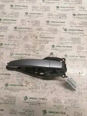 Pezzo di ricambio per auto di seconda mano maniglia esterna posteriore sinistra per opel zafira b cosmo riferimenti oem iam 24463749