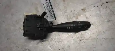 Peça sobressalente para automóvel em segunda mão COMUTADOR DE PISCAS  por SUZUKI GRAND VITARA JB (JT)  Referências OEM IAM 173744  11 PINS