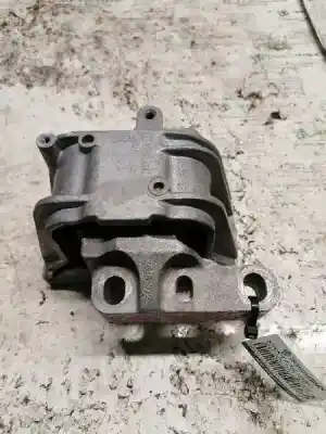 Автозапчасти б/у правая опора двигателя за seat leon (1p1) comfort limited ссылки oem iam 1k0199262ba