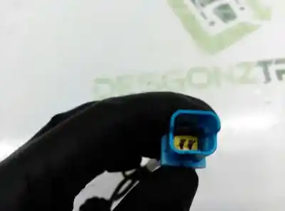 Peça sobressalente para automóvel em segunda mão sensor abs por citroen c3 1.4 hdi exclusive referências oem iam   