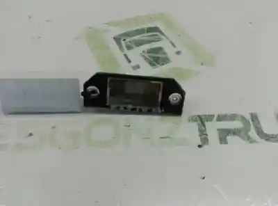 Peça sobressalente para automóvel em segunda mão luz da chapa de matrícula por ford focus berlina (cap) ambiente (d) referências oem iam 4502331