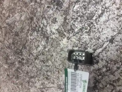 Second-hand car spare part switch for kia carnival ii 2.9 cdri ex oem iam references  6 pins 