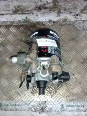 Peça sobressalente para automóvel em segunda mão bomba de ar secundária por scania serie 4 (p 94 d) 9.0 diesel referências oem iam 1369763