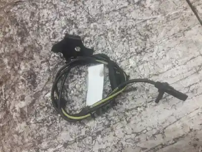 Second-hand car spare part right front abs sensor for toyota auris active oem iam references 8954202061  2 pins