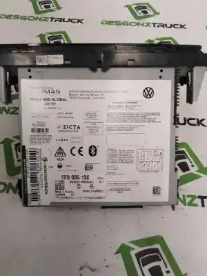 Second-hand car spare part audio system / radio cd for man tge kasten (uy) kasten 2.100/2.140/2.180 hochdach fwd oem iam references 2e0035130  