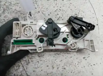 Second-hand car spare part heating / air conditioning control panel for renault clio ii fase ii (b/cb0) authentique oem iam references   