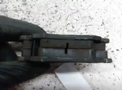 Автозапчастина б/у гальмівні колодки для renault clio ii fase ii (b/cb0) authentique посилання на oem iam   