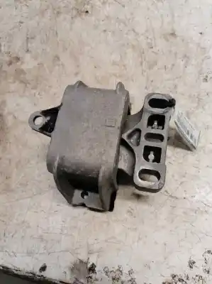İkinci el araba yedek parçası SOL MOTOR DESTEGI için VOLKSWAGEN GOLF IV BERLINA (1J1)  OEM IAM referansları 1J0199555  