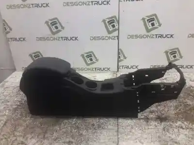 Автозапчасти б/у накладка рычага передач за citroen c4 lim. seduction ссылки oem iam 9688972577