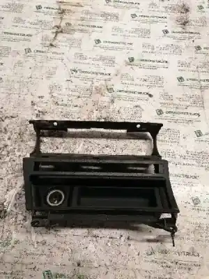Gebrauchtes Autoersatzteil Aschenbecher zum BMW SERIE 3 COMPACT (E46)  OEM-IAM-Referenzen 51168268887A  