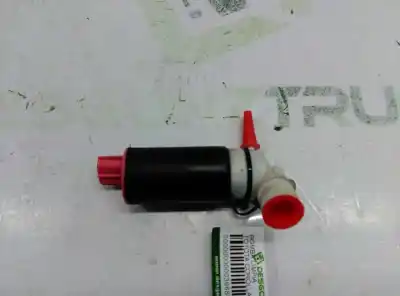 Second-hand car spare part washer pump for toyota corolla (e12) 1.6 16v oem iam references 