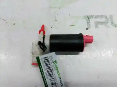 Second-hand car spare part washer pump for toyota corolla (e12) 1.6 16v oem iam references   