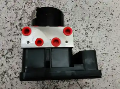 Pezzo di ricambio per auto di seconda mano abs per ford focus berlina (cap) ambiente (d) riferimenti oem iam 8m512c405ca