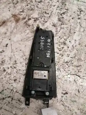 Second-hand car spare part left front power window switch for toyota corolla (e12) 1.6 16v oem iam references 54355667b  