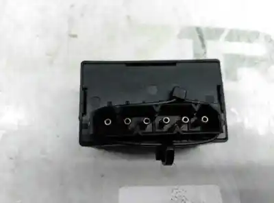 Second-hand car spare part relay for bmw serie 3 compacto (e36) 318tds oem iam references 64118370928  