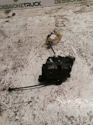 Peça sobressalente para automóvel em segunda mão fechadura da porta dianteira esquerda por ford focus berlina (cap) ambiente (d) referências oem iam 3m5ar21813ep