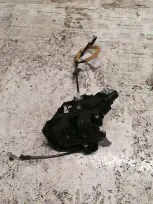 Peça sobressalente para automóvel em segunda mão fechadura da porta traseira esquerda por ford focus berlina (cap) ambiente (d) referências oem iam 4m5aa26413bb