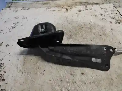 Second-hand car spare part upper rear right suspension arm for audi a3 (8p) 2.0 tdi oem iam references 1k0505226c