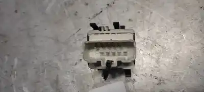 Second-hand car spare part left front power window switch for toyota corolla (_e12_) 1.4 d (nde120_) oem iam references   