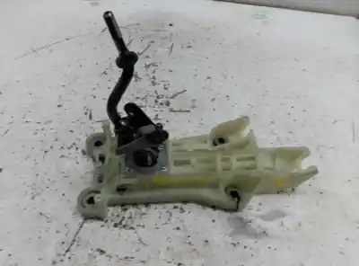 Peça sobressalente para automóvel em segunda mão alavanca de velocidades por mazda 6 berlina (gg) 2.0 crtd 143 active referências oem iam 