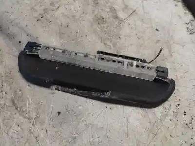 Pièce détachée automobile d'occasion feu de frein central pour bmw serie 3 berlina (e46) 318i références oem iam 63258386963