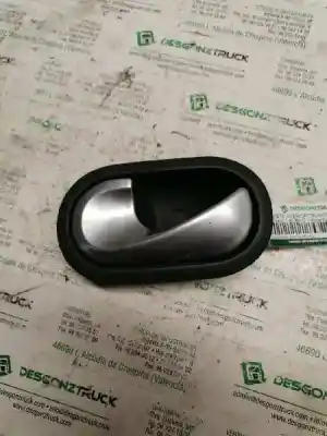 Pezzo di ricambio per auto di seconda mano maniglia interna anteriore sinistra per renault scenic ii adventure by coronel tapiocca riferimenti oem iam 8200028487