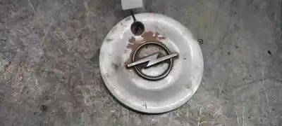 Peça sobressalente para automóvel em segunda mão TAMPA DE JANTE por OPEL CORSA B  Referências OEM IAM 9127615EF  13.80CM