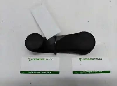 Pièce détachée automobile d'occasion MANIVELLE / POIGNÉE LÈVE VITRE ARRIÈRE DROITE pour SEAT IBIZA (6K1)  Références OEM IAM   